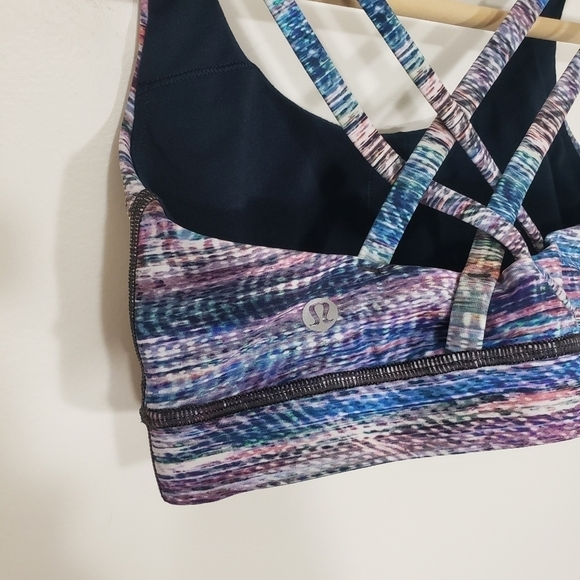 Lululemon Energy Bra Peloton Digital Oasis Alpine White Multi - Picture 3 of 9